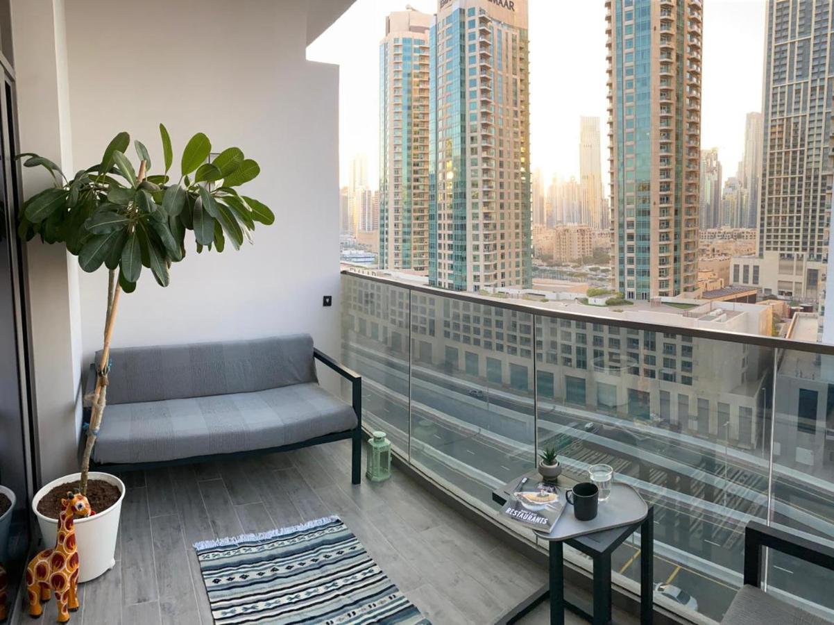 Апартаменты Urban Getaway Dubai Downtown Экстерьер фото